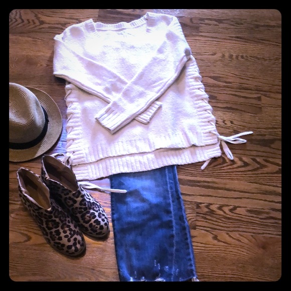 Lucky Brand Sweaters - NWT Lucky Brand 🍀 Boho Style Sweater